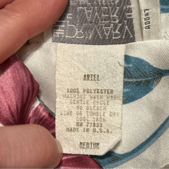 Vintage Primary Layer Medium Rose Floral Satin Caftan Housecoat Robe Nightgown - Picture 6 of 17